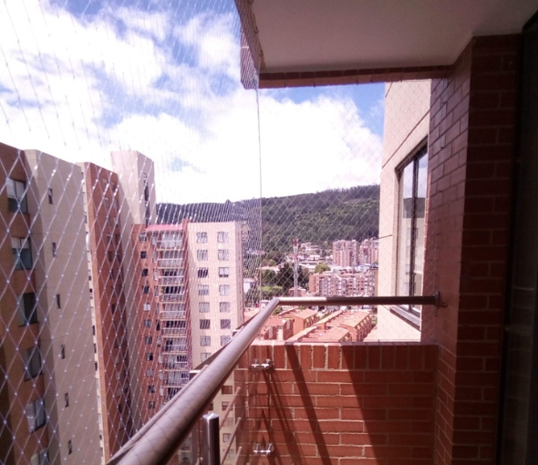 malla seguridad bogota